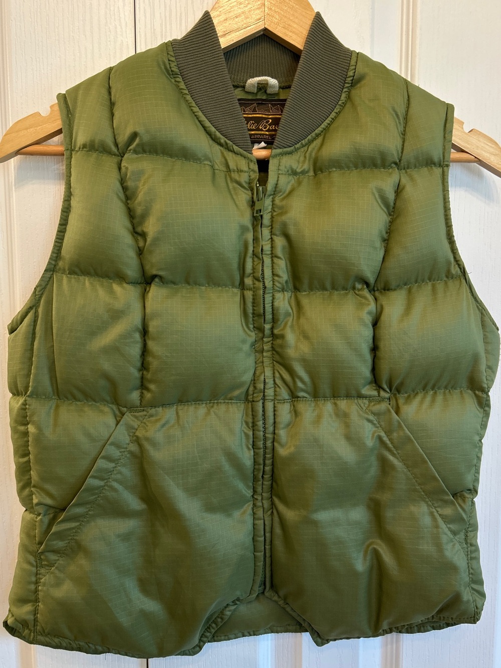 Vintage Eddie Bauer Goose Down Puffer Vest Olive Green Square Quilt 12